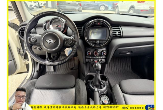 MINI COOPER 2015年10月 1.5 白黑(奶茶色) 5566  第6張相片