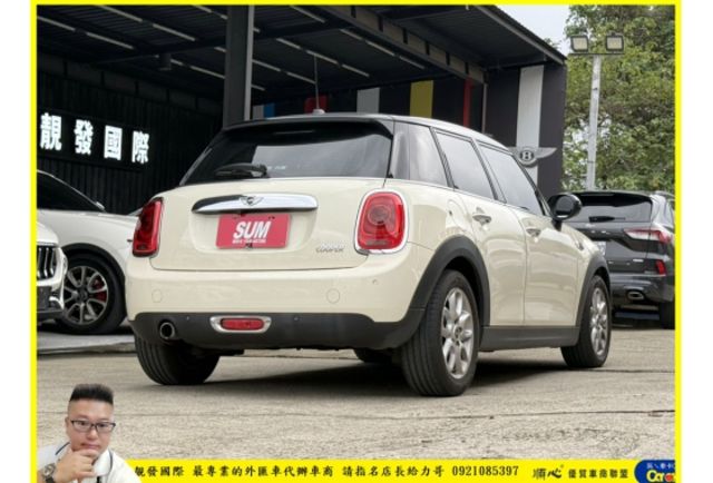 MINI COOPER 2015年10月 1.5 白黑(奶茶色) 5566  第8張相片