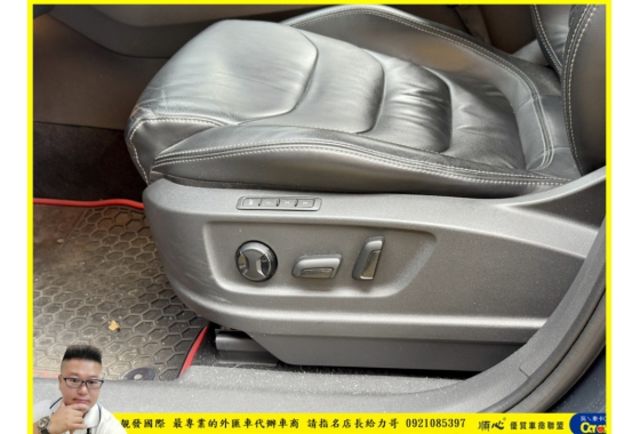 SKODA KODIAQ 7人 2020年 1.4 灰 3215  第8張相片