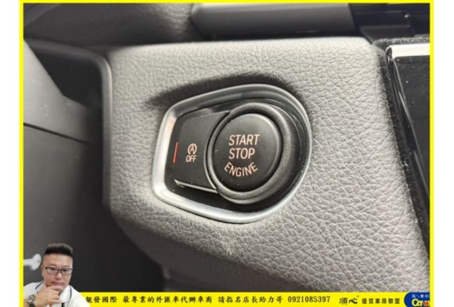 BMW 218I 2016年 1.5 白 8358 TCBU  第6張相片