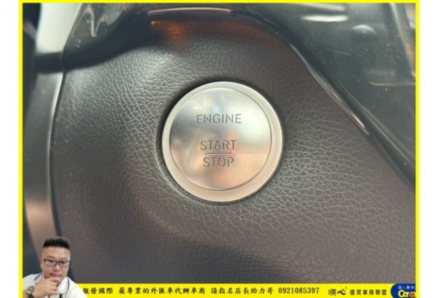 BENZ GLE43 2019年 3.0 白 2688  第12張相片