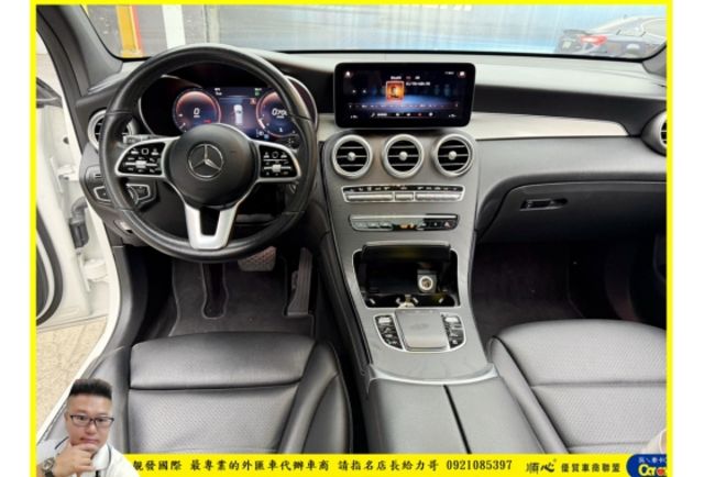BENZ GLC300 2019年 2.0 白 1766  第7張相片