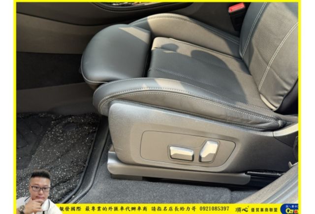 BMW X4 20I 油電 2023年 2.0 白 5000  第7張相片