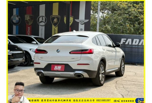 BMW X4 20I 油電 2023年 2.0 白 5000  第17張相片