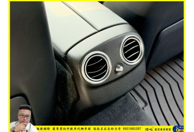 BENZ E200 63套件 2020年 2.0 黑 3289  第12張相片