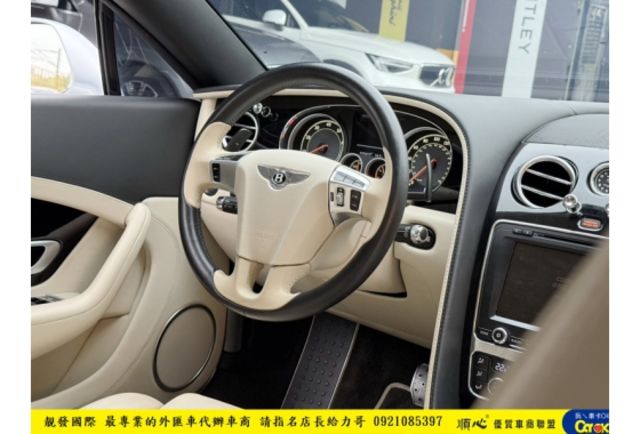 賓利 CONTINENTAL GT 2013年 6.0 銀 9585  第6張相片