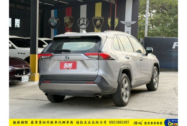 TOYOTA RAV4 油電 2021年 2.5 銀 6955  第2張相片