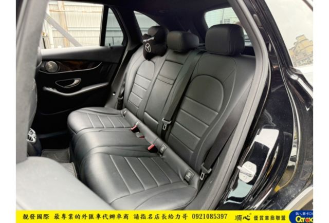 BENZ GLC300 2018年 2.0 黑 5981  第6張相片