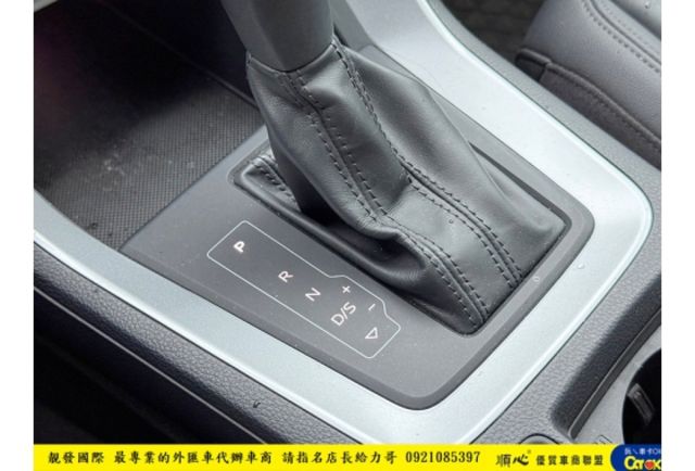 AUDI Q3 油電 2021年 1.5 白 2005  第6張相片