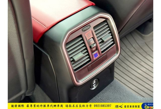 PORSCHE MACAN 2019年11月 2.0 白 6722  第8張相片
