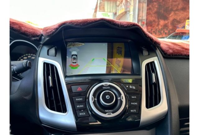 2015 Ford Focus 1.6. 5門。⭐️原版件  第7張相片