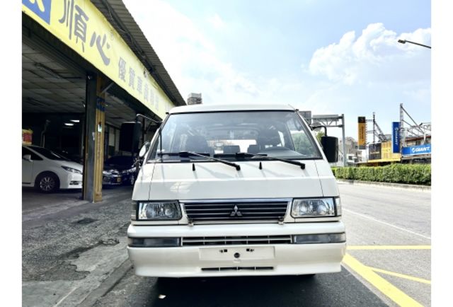 ⭐️可認證 2012 得利卡 手排八人座 車況佳 露營車最佳首選  第2張相片