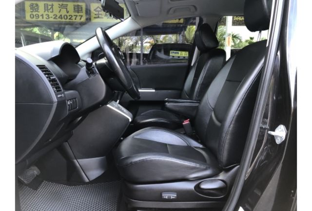 Mazda MAZDA5  第8張相片