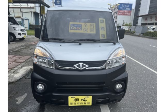 Mitsubishi A180  第2張相片