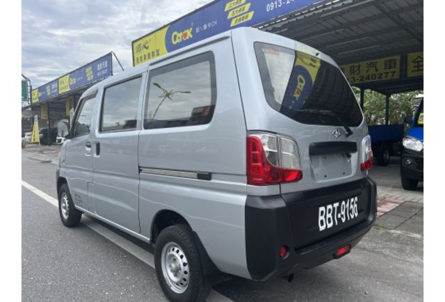 Mitsubishi A180  第4張相片