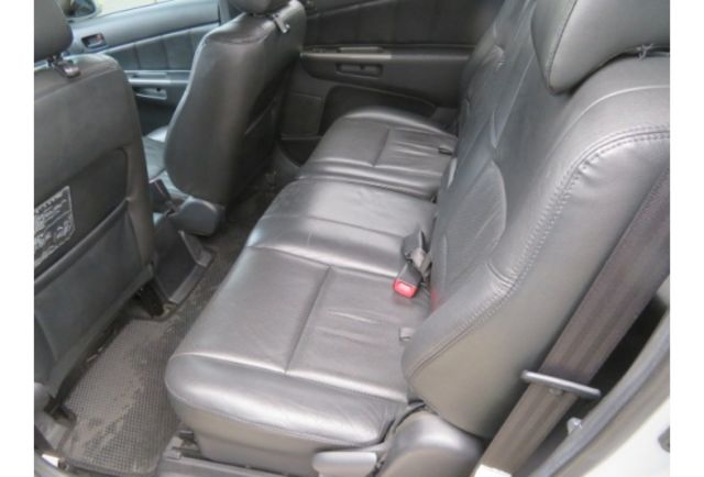 Toyota WISH  第8張相片