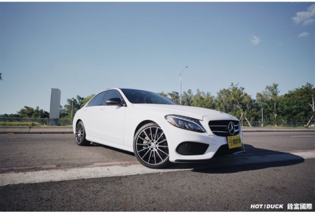 Mercedes-Benz C-Class Sedan C300 2016款 手自排 2.0L  第4張相片