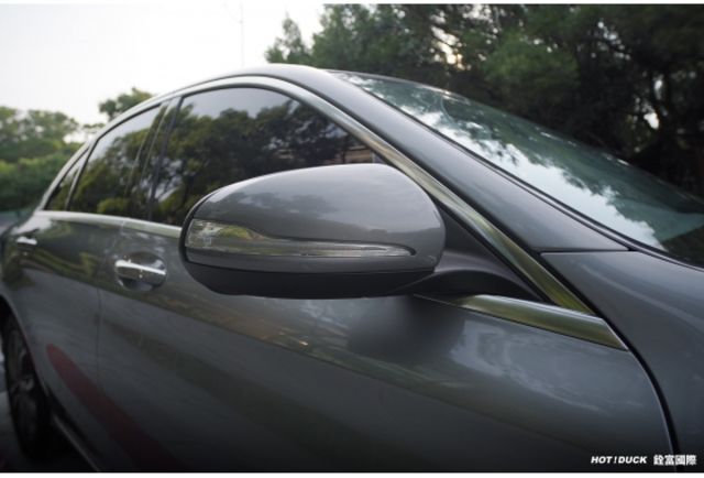 Benz W205 C300  第9張相片