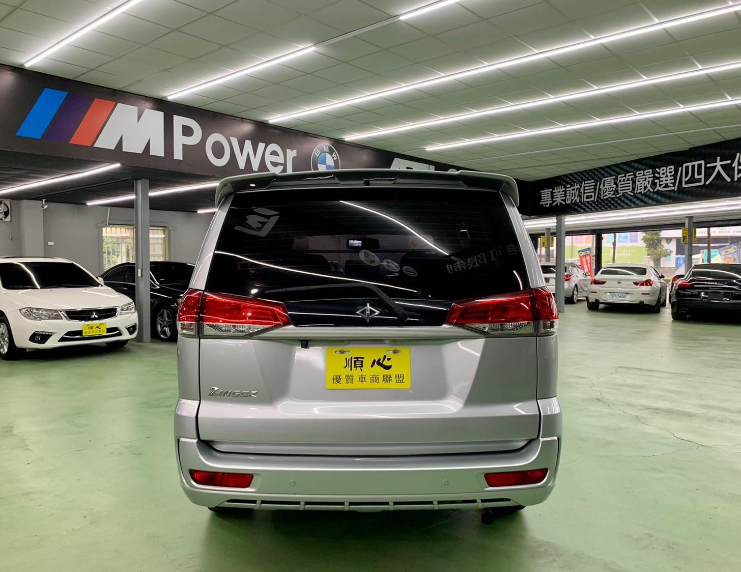 2019年 三菱  ZINGER 商用車  第15張相片