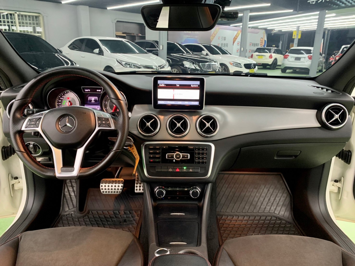 2015年式 賓士 CLA-250 總代理  第4張相片