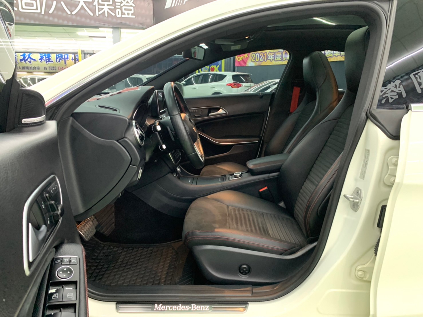 2015年式 賓士 CLA-250 總代理  第6張相片