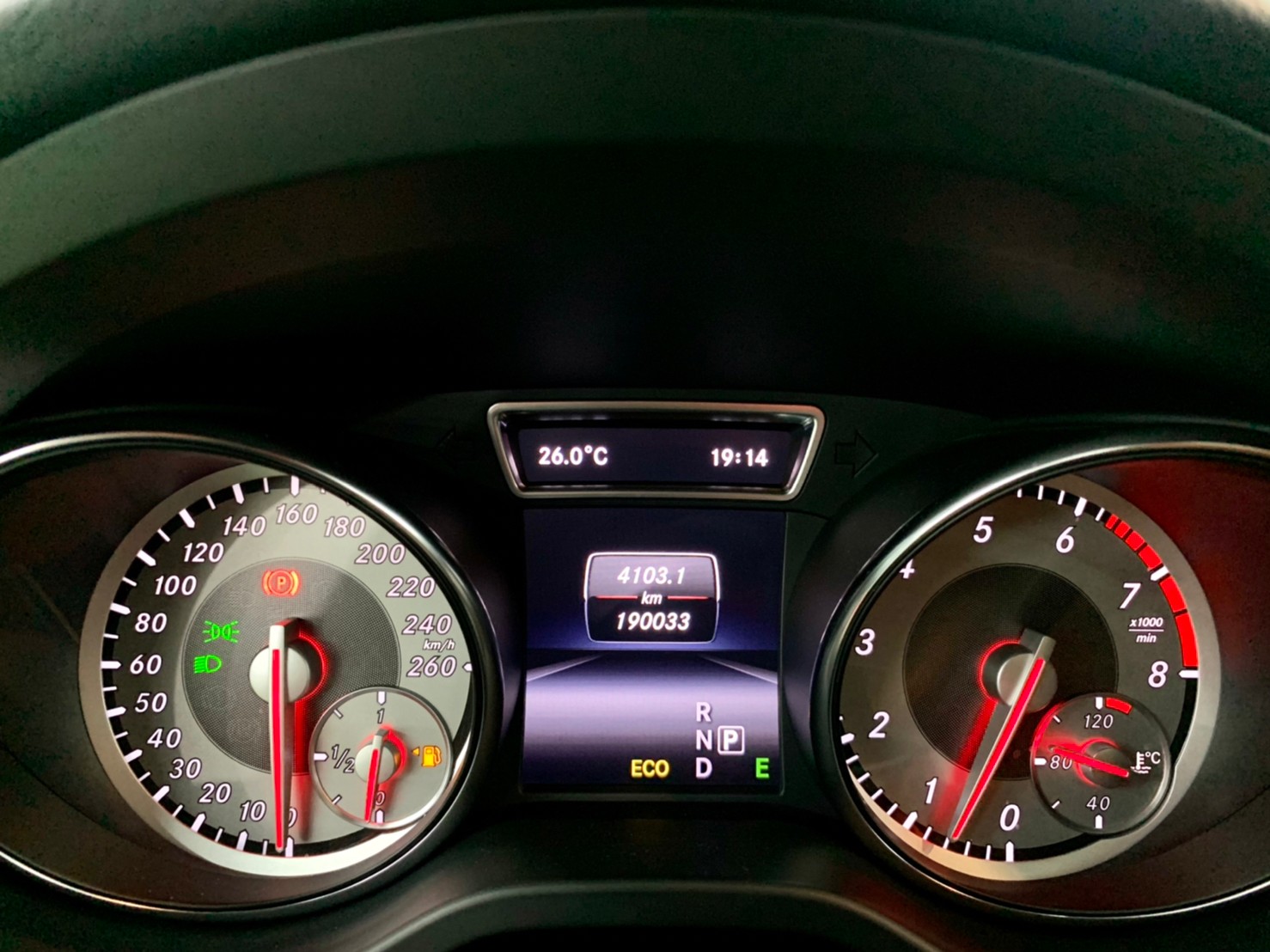 2015年式 賓士 CLA-250 總代理  第7張相片