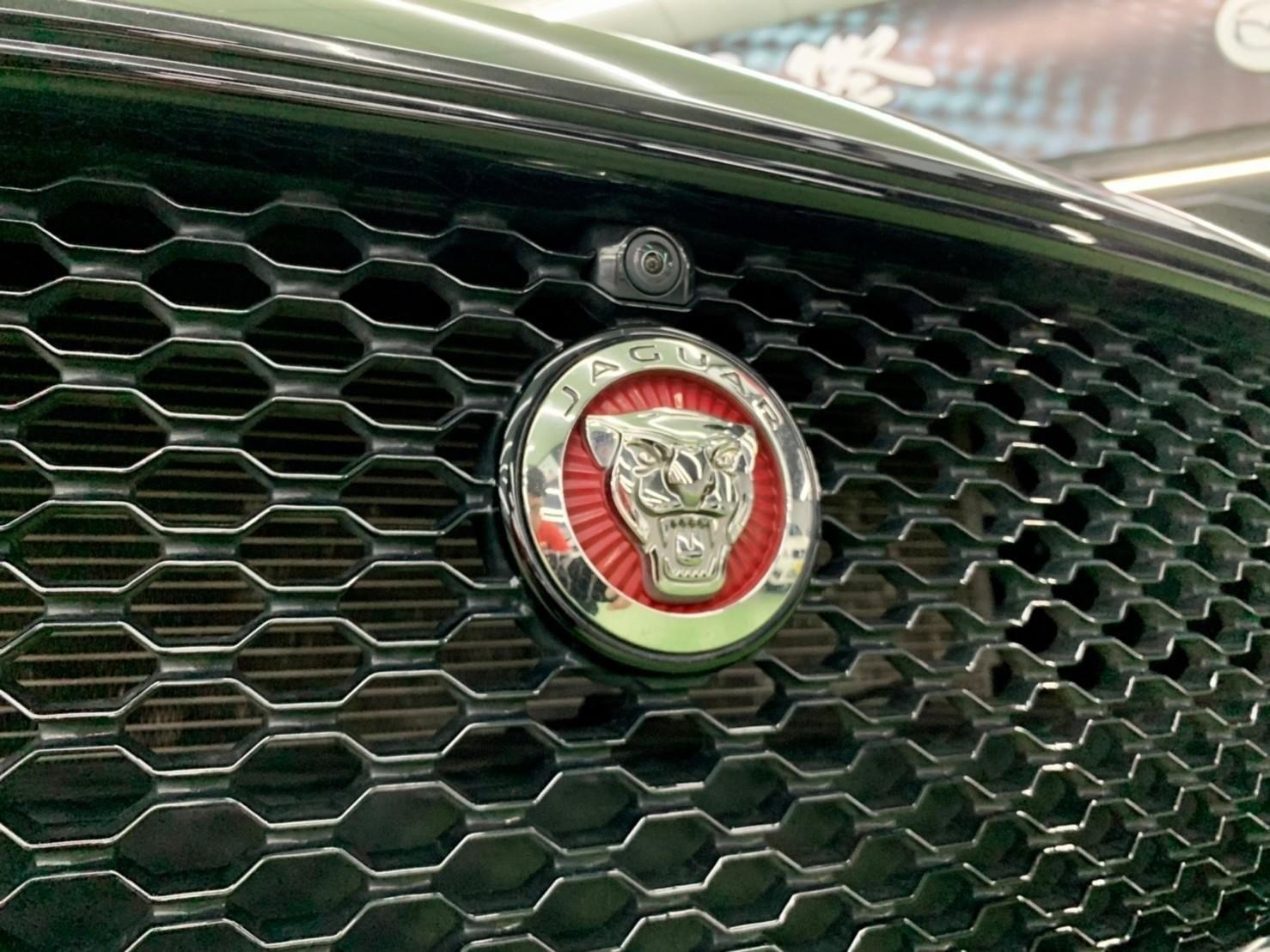 2016年 JAGUAR XF  R Sport 25t  第13張相片