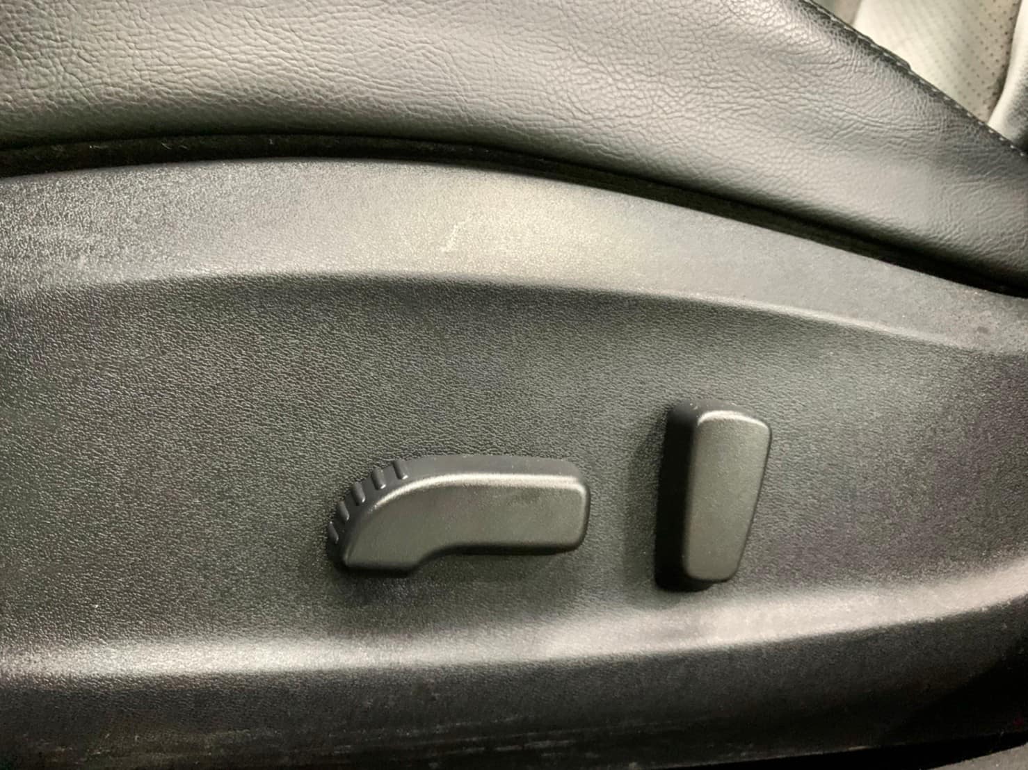 2014年 NISSAN SENTRA  旗艦版  認證車  第12張相片