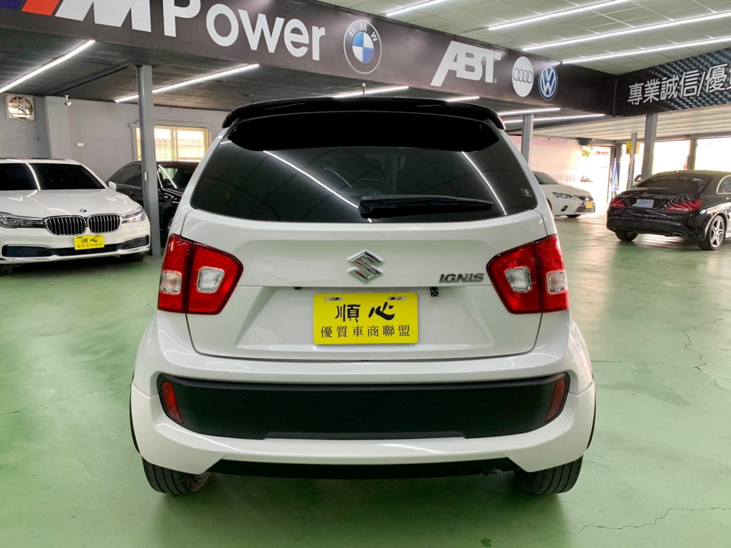2019年  SUZUKI   IGNIS  1.2 GLX 日本原裝 都會系小車  僅跑兩萬 原廠保養  第13張相片