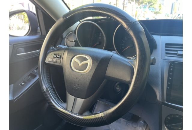 Mazda MAZDA3  第10張相片