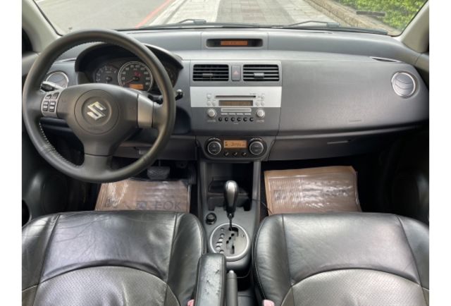 Suzuki SWIFT  第12張相片