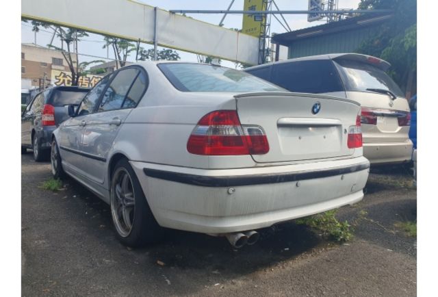 2002 BMW E46 318I 2.0 跑18萬公里  第3張相片