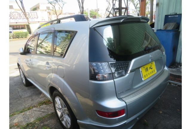 Mitsubishi OUTLANDER  第8張相片