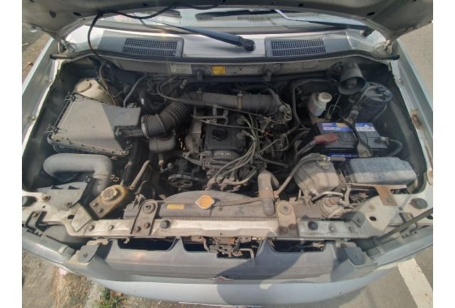 2001 三菱 FREECA 2.0廂型車 貨車牌 跑15萬公里  第6張相片