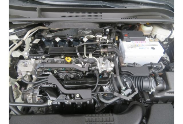 Toyota AURIS  第6張相片