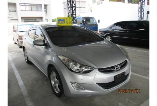Hyundai ELANTRA  第1張相片