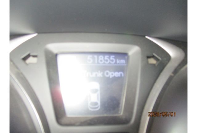 Hyundai ELANTRA  第7張相片