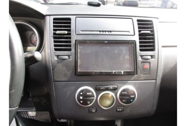 Nissan TIIDA  第9張相片