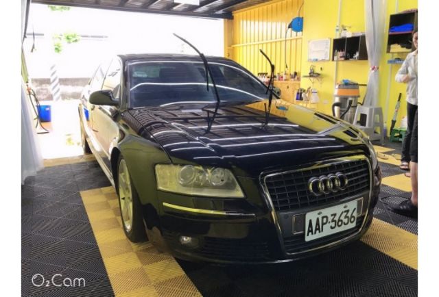 Audi A8  第1張相片
