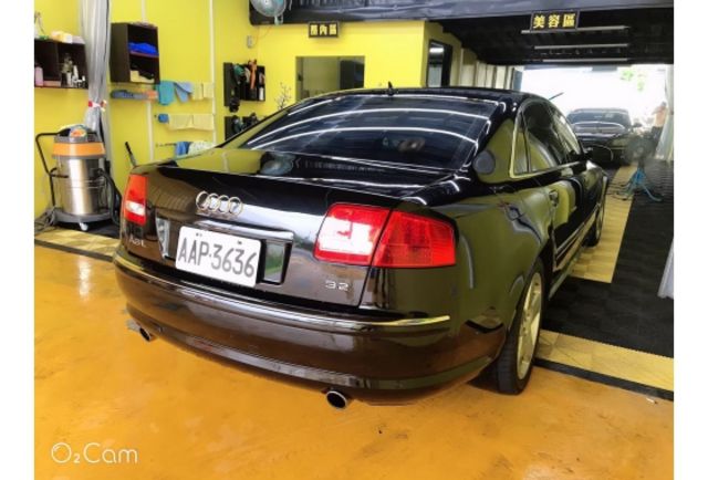 Audi A8  第2張相片