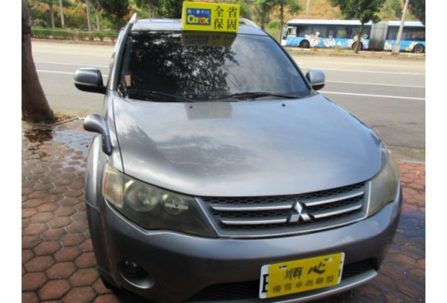 Mitsubishi OUTLANDER  第1張相片