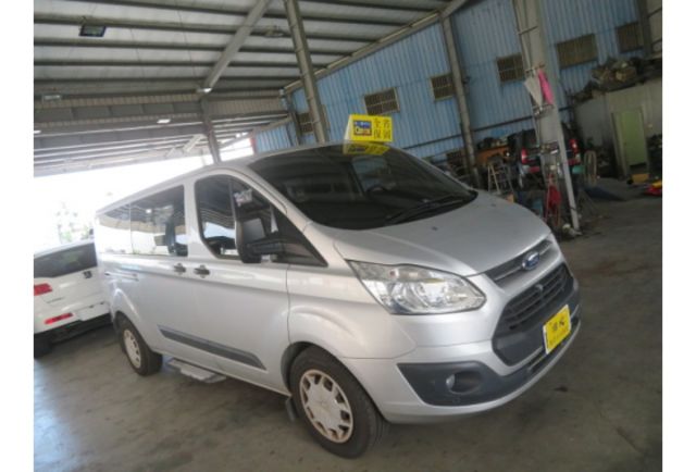 Ford TRANSIT TOURNEO CUST  第3張相片