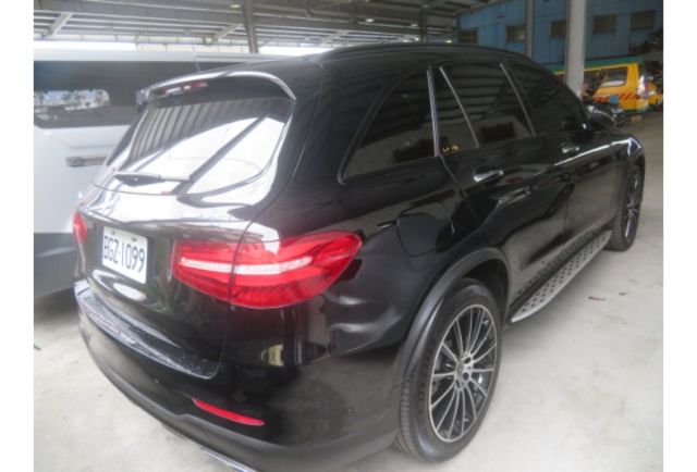 Benz GLC 300  第5張相片