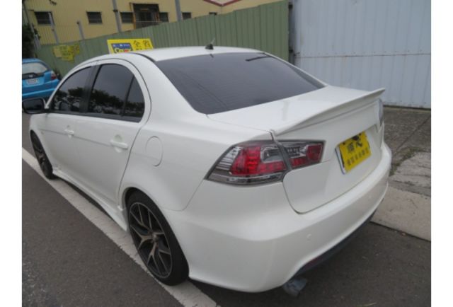 Mitsubishi FORTIS  第3張相片