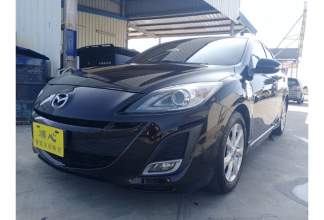 Mazda MAZDA3  第3張相片