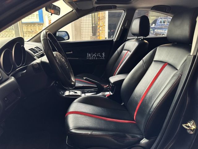 Mazda Mazda3  第6張相片