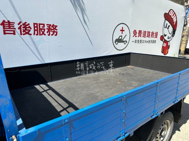 Mitsubishi Delica  第8張相片