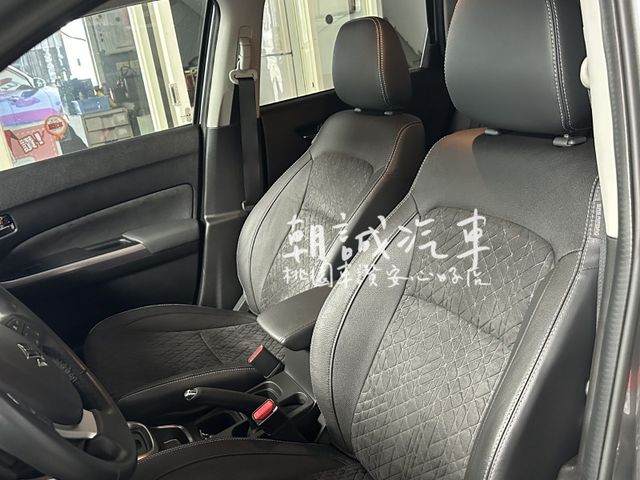 Suzuki Vitara  第10張相片