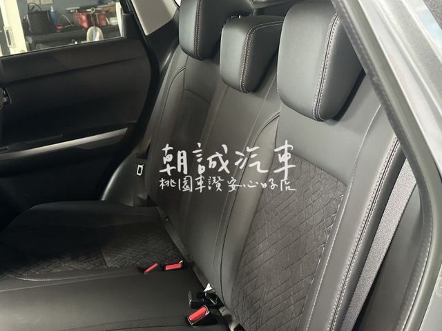 Suzuki Vitara  第12張相片