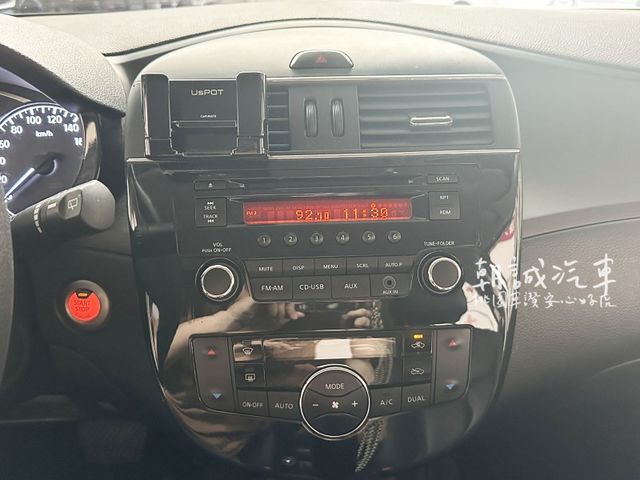 Nissan Tiida  第5張相片